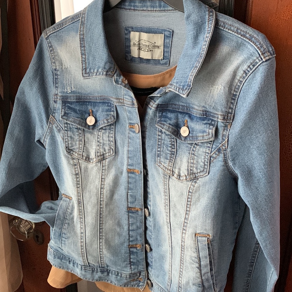 Jean Jacket - Picture 5 of 5